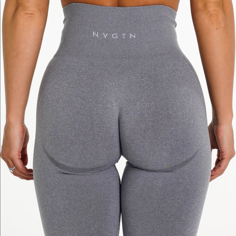 Light gray NVGTN leggings